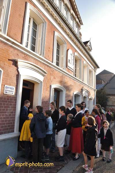 Nom de l'image : E00072949-1 — Description :  Colloque de l'asociation enfance et Sainteté