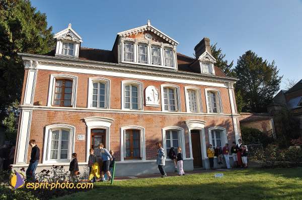 Nom de l'image : E00073006-1 — Description :  Colloque de l'asociation enfance et Sainteté