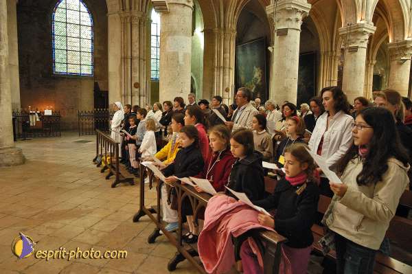 Nom de l'image : E00073032-1 — Description :  Colloque de l'asociation enfance et Sainteté