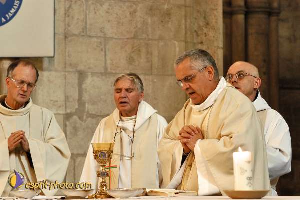 Nom de l'image : E00073161-1 — Description :  Colloque de l'asociation enfance et Sainteté