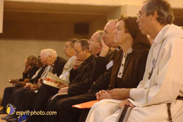 Nom de l'image : D2058553_1 — Description :  Sister Briege McKenna - Retraite de 950 prêtres à Ars