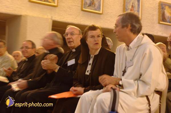 Nom de l'image : D2058562_1 — Description :  Sister Briege McKenna - Retraite de 950 prêtres à Ars