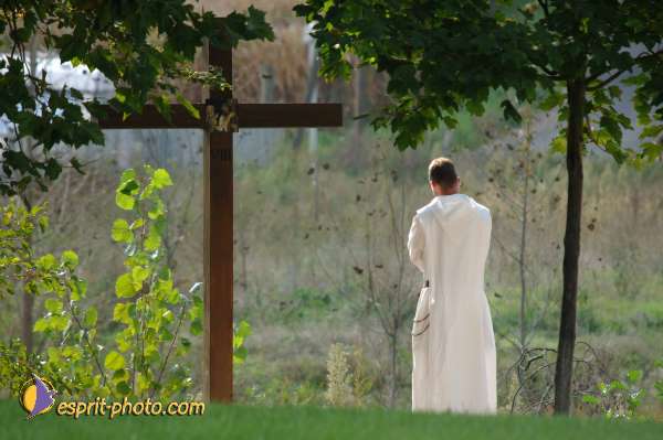 Nom de l'image : D2058901_1 — Description :  Sister Briege McKenna - Retraite de 950 prêtres à Ars