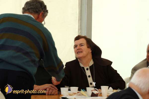 Nom de l'image : D2059233_1 — Description :  Sister Briege McKenna - Retraite de 950 prêtres à Ars