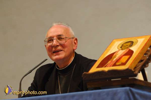 Nom de l'image : D2059350_1 — Description :  Sister Briege McKenna - Retraite de 950 prêtres à Ars