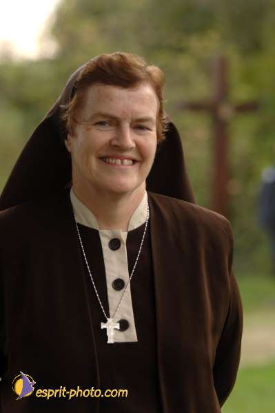 Nom de l'image : D2059407_1 — Description :  Sister Briege McKenna - Retraite de 950 prêtres à Ars