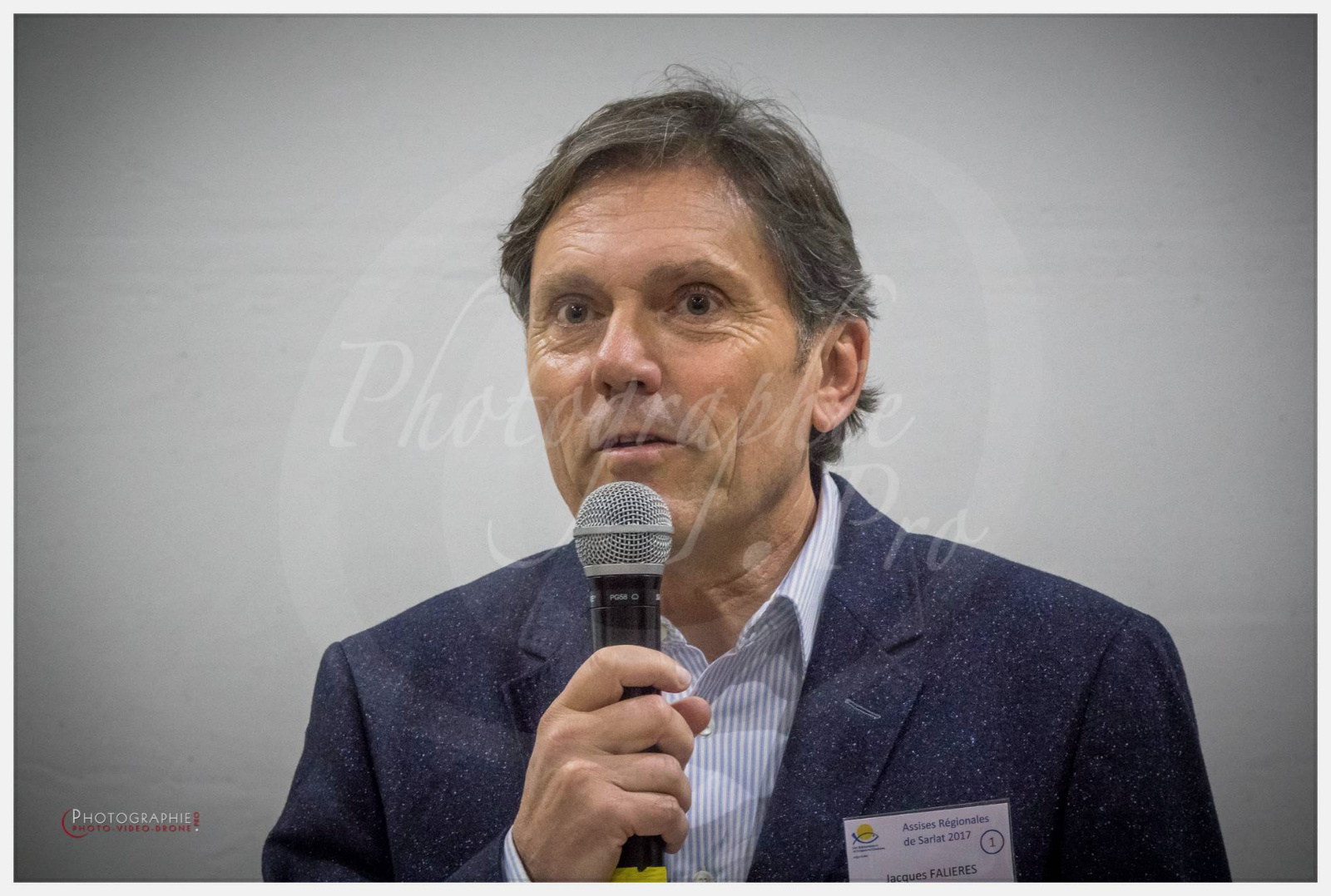 Nom de l'image : S1006676_(c)N.JUNG-www.Photographie.Pro — Description :