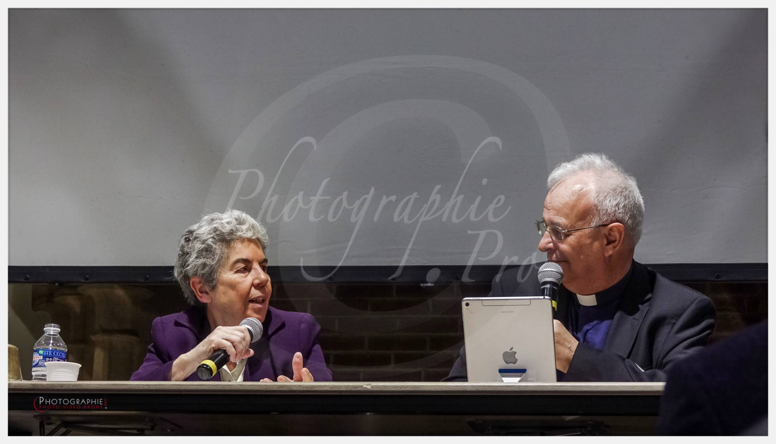 Nom de l'image : S1006792_(c)N.JUNG-www.Photographie.Pro — Description :