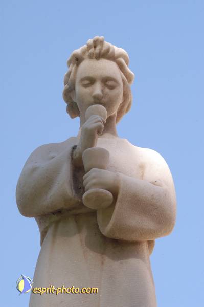 Nom de l'image : D1071002 — Description :