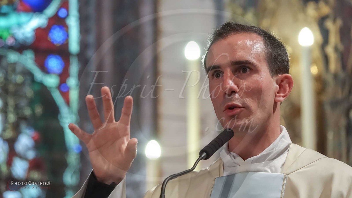 Nom de l'image : 180625-193506_S1085729_c_PhotoGraphie.Pro — Description :  S1085729