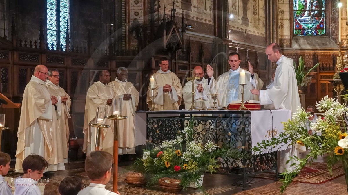 Nom de l'image : 180625-195603_S1085840_c_PhotoGraphie.Pro — Description :  S1085840