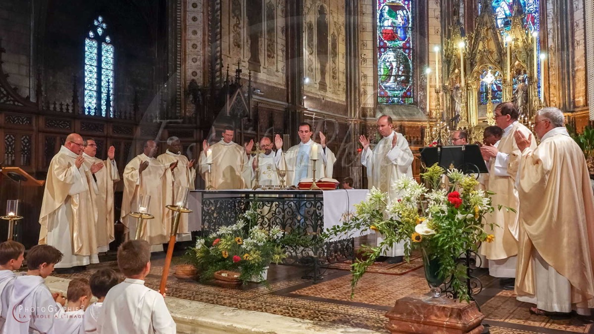 Nom de l'image : 180625-195936_S1085864_c_PhotoGraphie.Pro — Description :  S1085864