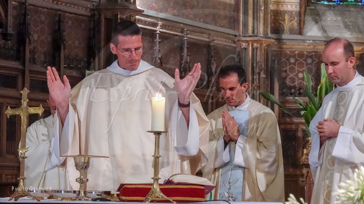 Nom de l'image : 180625-200039_S1085873_c_PhotoGraphie.Pro — Description :  S1085873