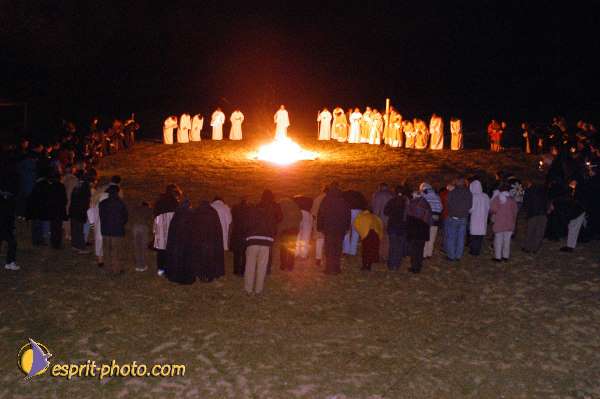 Nom de l'image : D1026229-01 — Description :  Pâque 2003 - Communauté de l'Agnaux - Plavilla