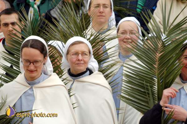Nom de l'image : D1024913-01 — Description :  Dimanche de Ramaux à l'église St Gervais - Paris 4e & Inaugurati