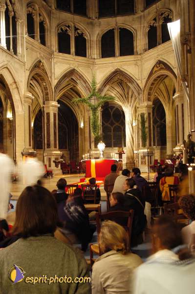 Nom de l'image : D1190623-1 — Description :  Paris - Toussaint 2004