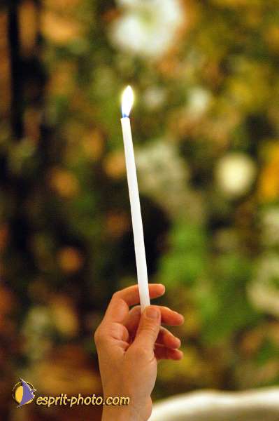 Nom de l'image : D1026300-01 — Description :  Pâque 2003 - Communauté de l'Agnaux - Plavilla