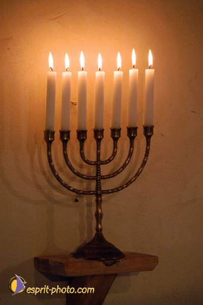 Nom de l'image : D1027496 — Description :  Pâque 2003 - Communauté de l'Agnaux - Plavilla