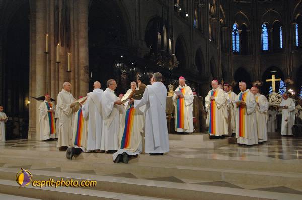 Nom de l'image : EJ2000235_1 — Description :