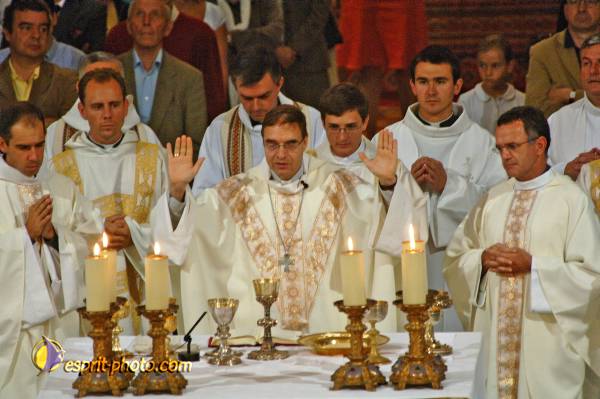 Nom de l'image : D2184037_1 — Description :