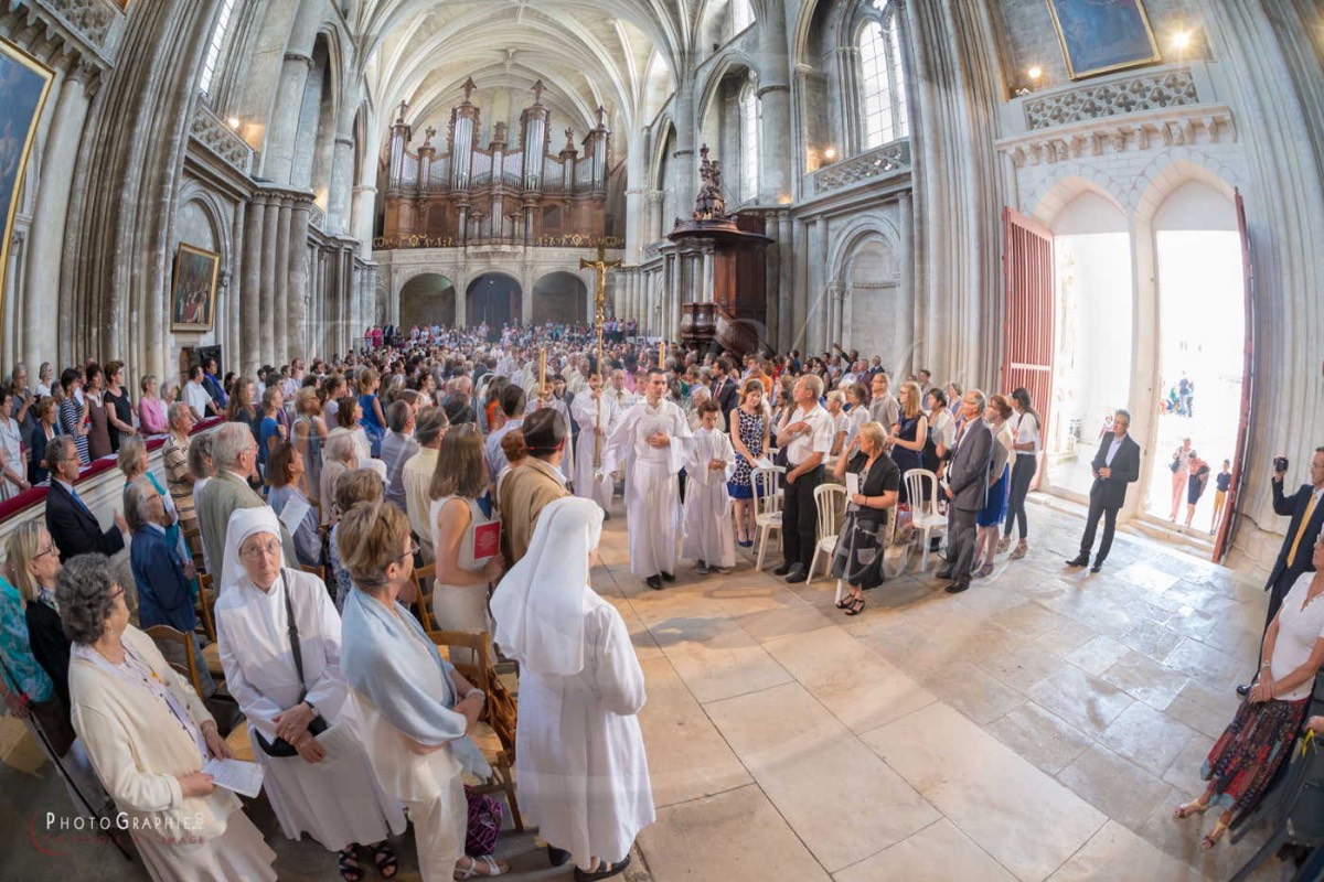 Nom de l'image : 180624-160510_D8e139341_c_PhotoGraphie.Pro — Description :  D8e139341