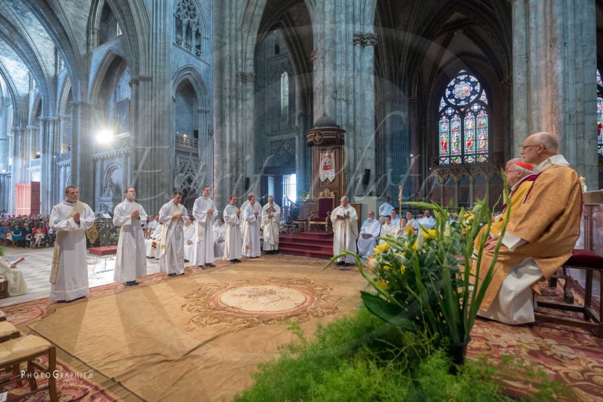 Nom de l'image : 180624-162045_D8e139450_c_PhotoGraphie.Pro — Description :  D8e139450