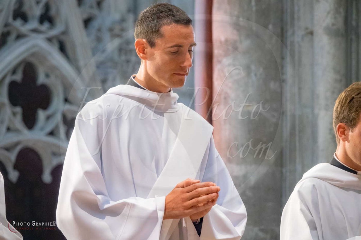 Nom de l'image : 180624-162111_S1084758_c_PhotoGraphie.Pro — Description :  S1084758