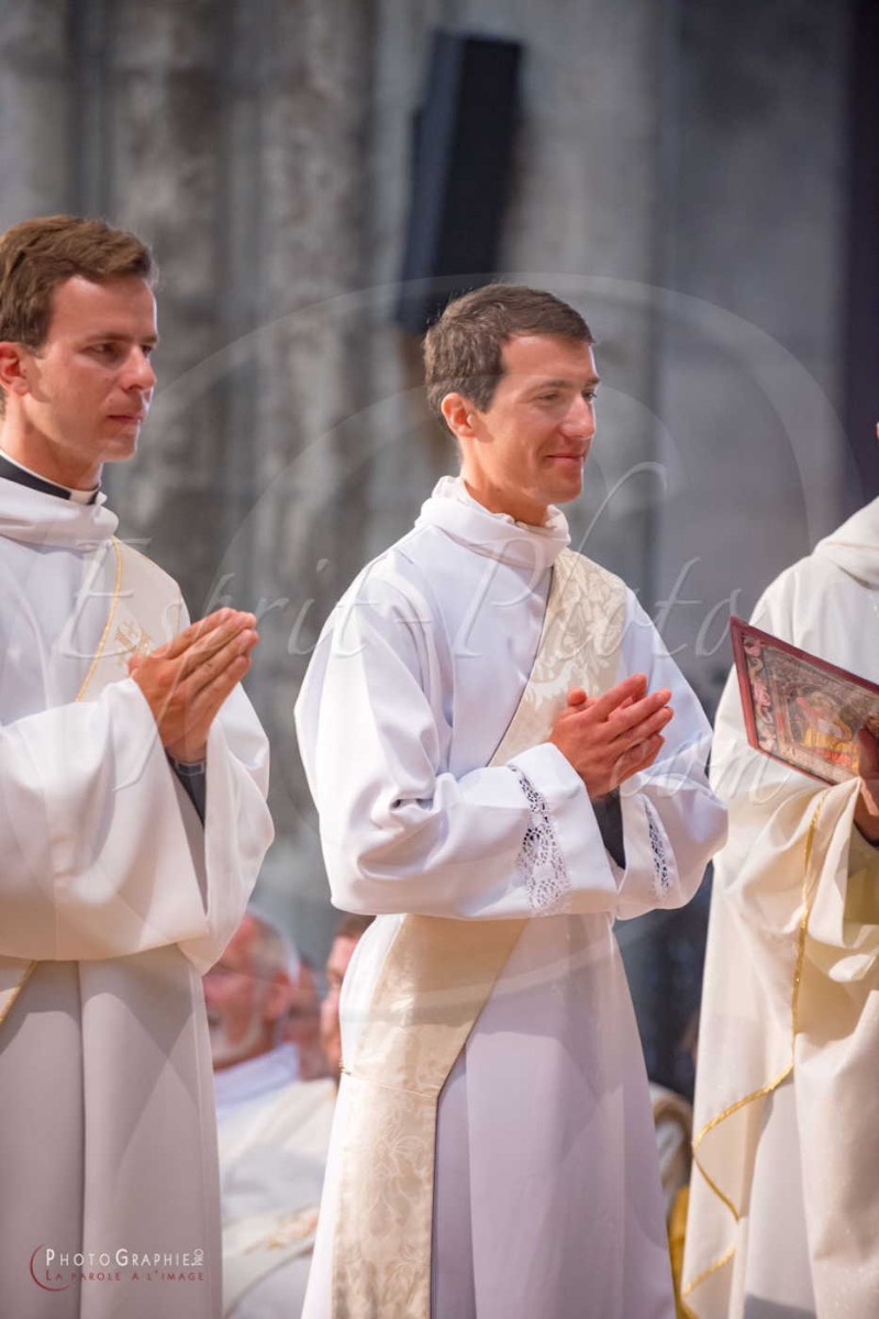 Nom de l'image : 180624-162408_D8e139458_c_PhotoGraphie.Pro — Description :  D8e139458