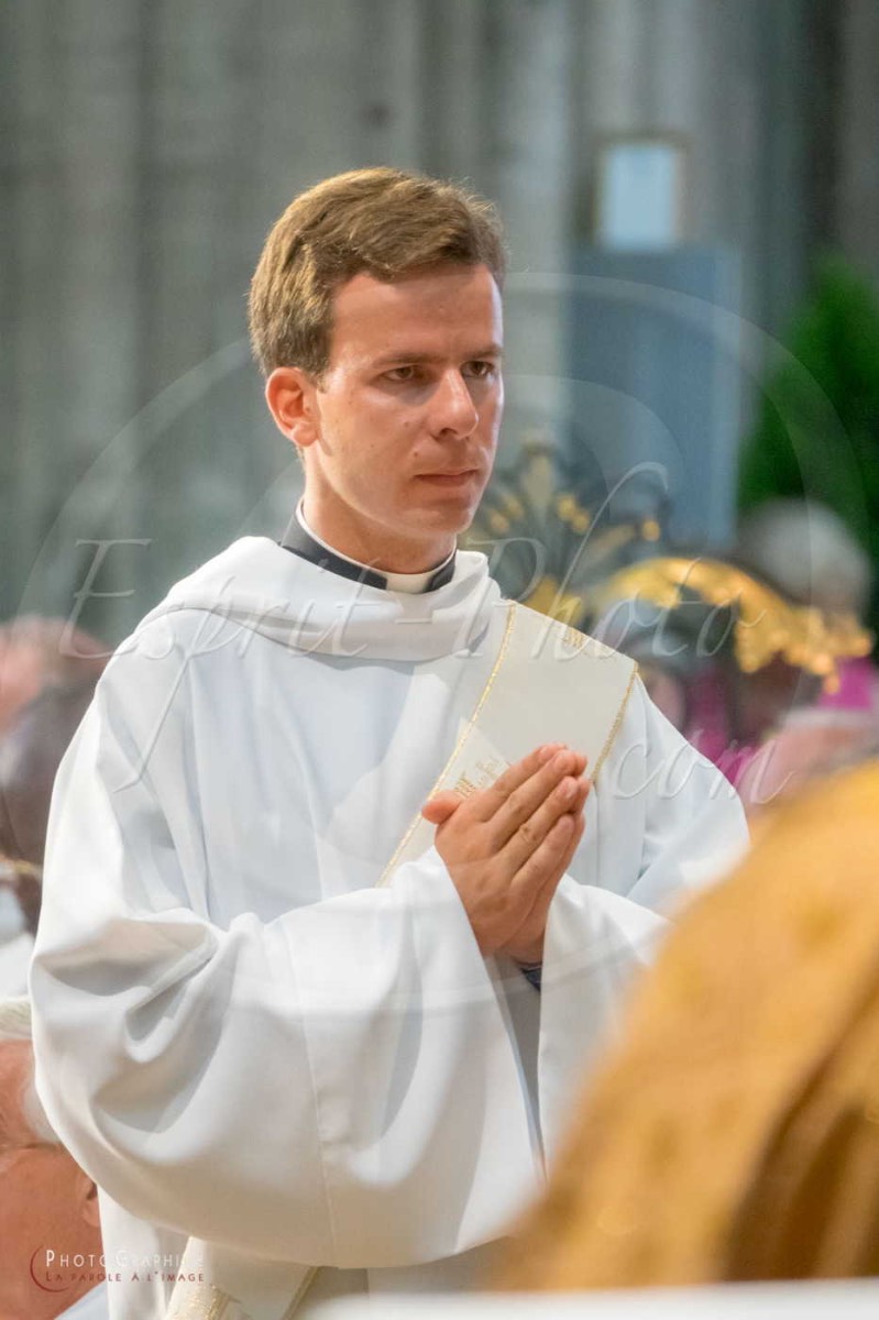 Nom de l'image : 180624-162817_S1084817_c_PhotoGraphie.Pro — Description :  S1084817