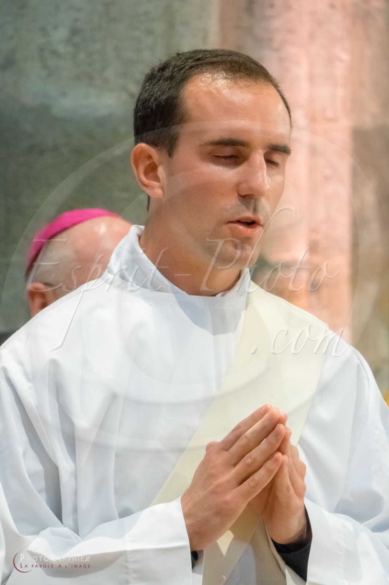 Nom de l'image : 180624-163444_S1084849_c_PhotoGraphie.Pro — Description :  S1084849