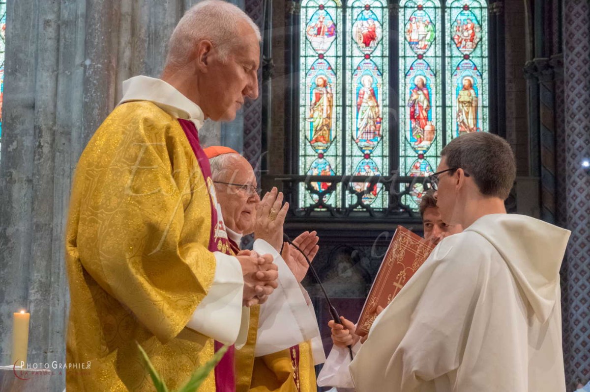 Nom de l'image : 180624-163527_S1084863_c_PhotoGraphie.Pro — Description :  S1084863