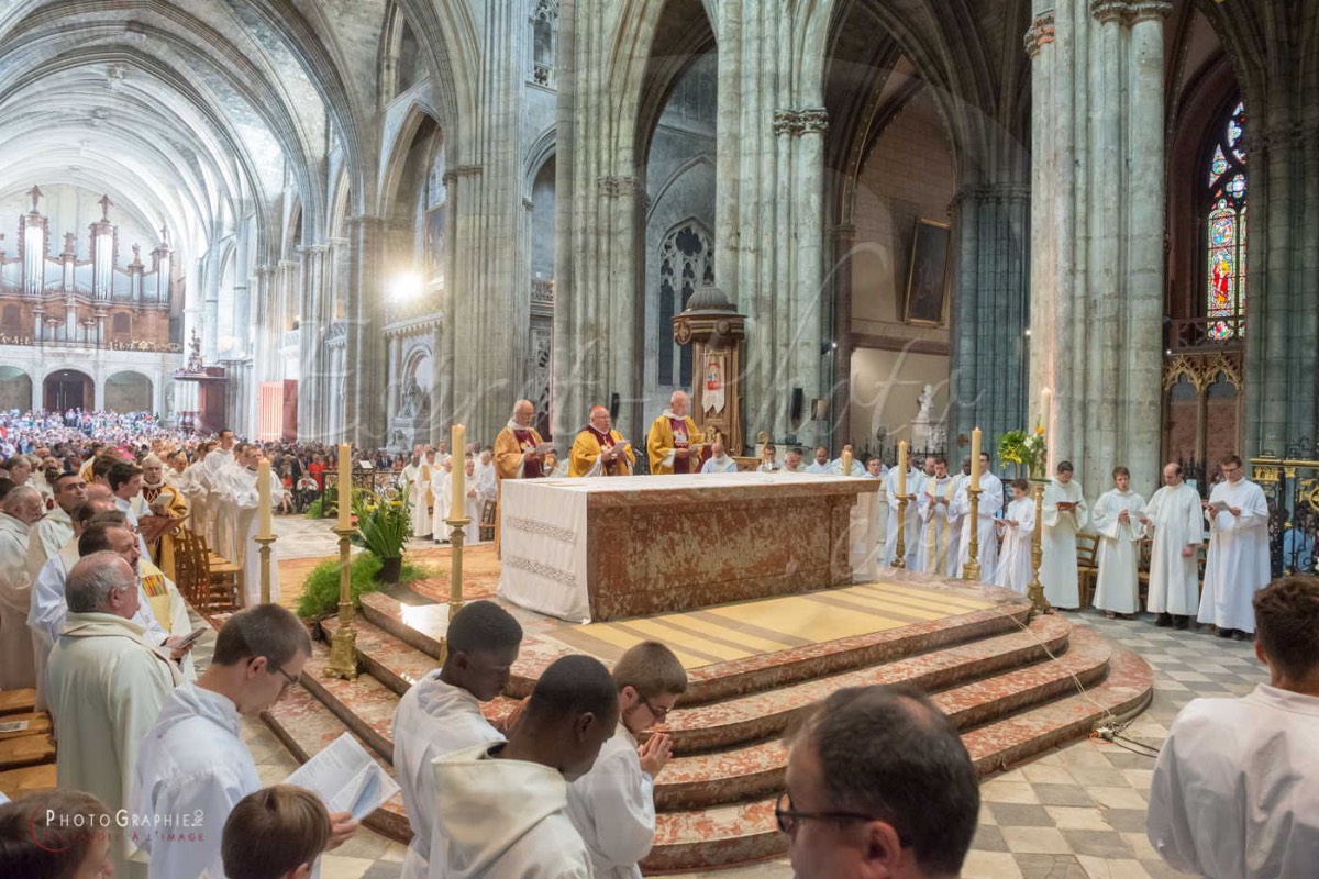 Nom de l'image : 180624-170122_D8e139539_c_PhotoGraphie.Pro — Description :  D8e139539