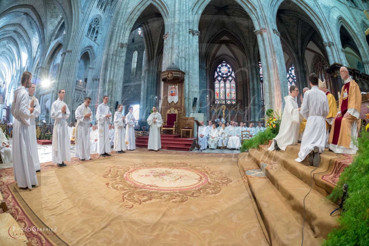 Nom de l'image : 180624-170516_D8e139544_c_PhotoGraphie.Pro — Description :  D8e139544