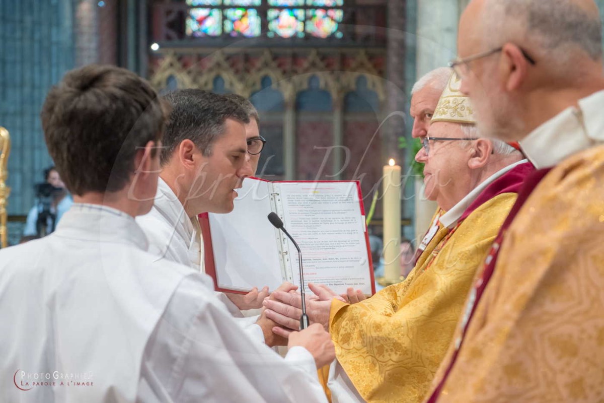 Nom de l'image : 180624-170749_D8e139570_c_PhotoGraphie.Pro — Description :  D8e139570