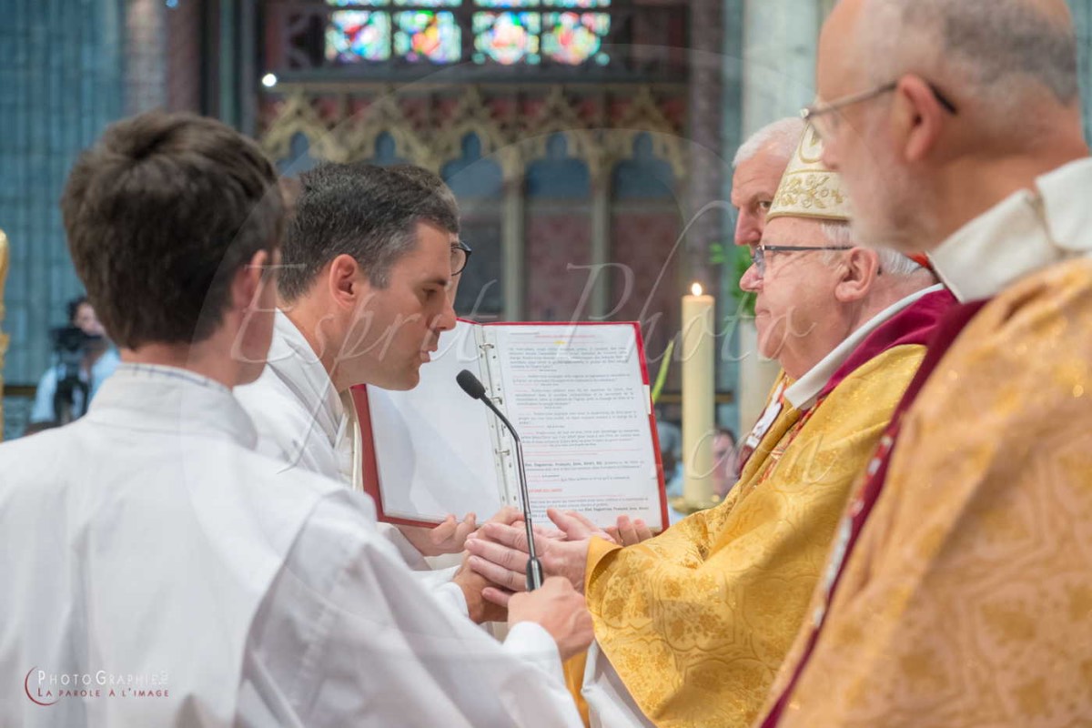 Nom de l'image : 180624-170750_D8e139571_c_PhotoGraphie.Pro — Description :  D8e139571