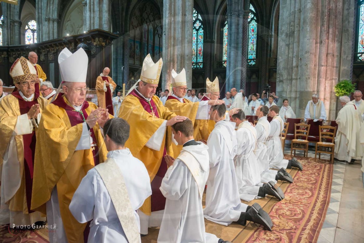 Nom de l'image : 180624-172033_D8e139621_c_PhotoGraphie.Pro — Description :  D8e139621