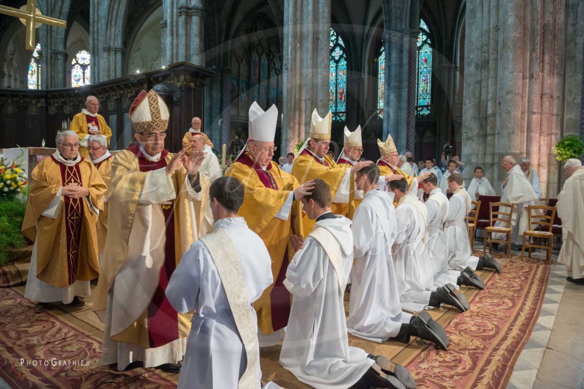 Nom de l'image : 180624-172039_D8e139623_c_PhotoGraphie.Pro — Description :  D8e139623