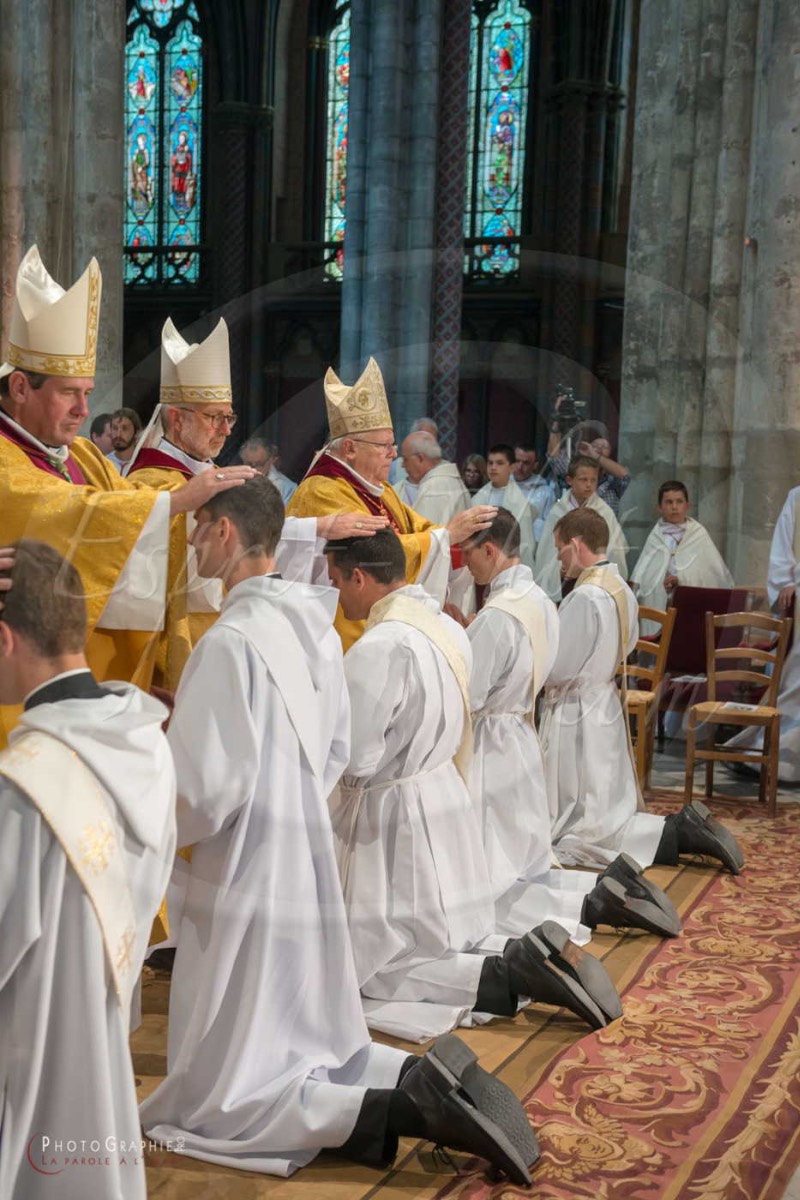 Nom de l'image : 180624-172041_D8e139624_c_PhotoGraphie.Pro — Description :  D8e139624