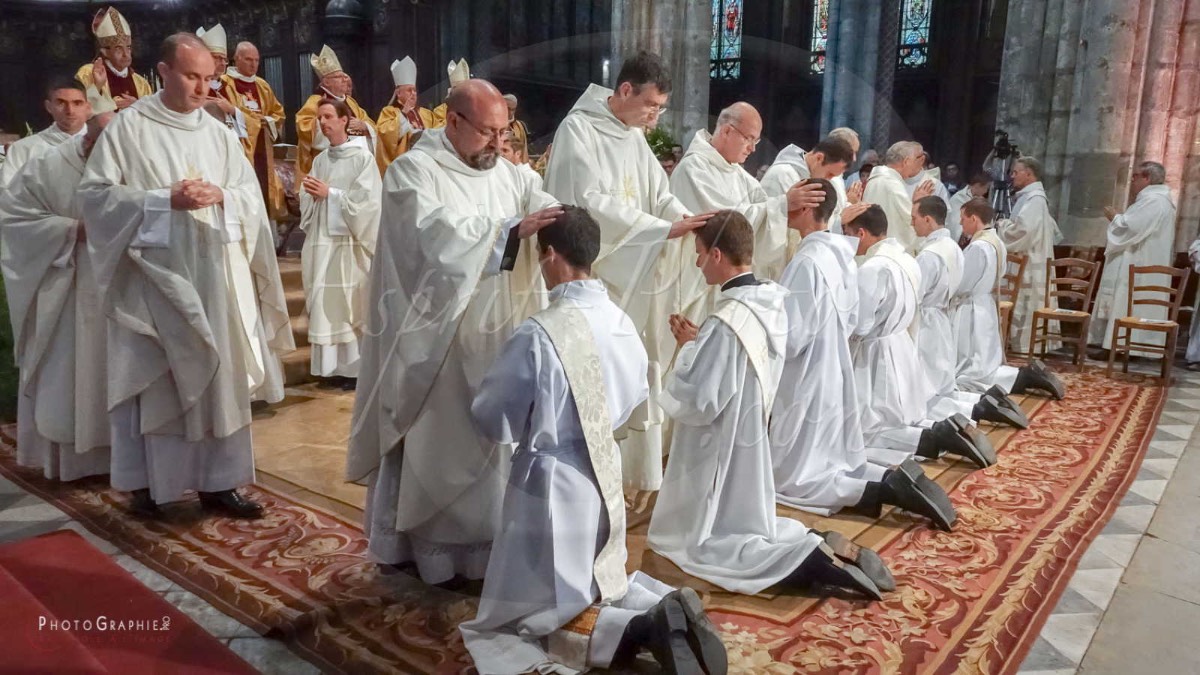 Nom de l'image : 180624-172137_S1085010_c_PhotoGraphie.Pro — Description :  S1085010