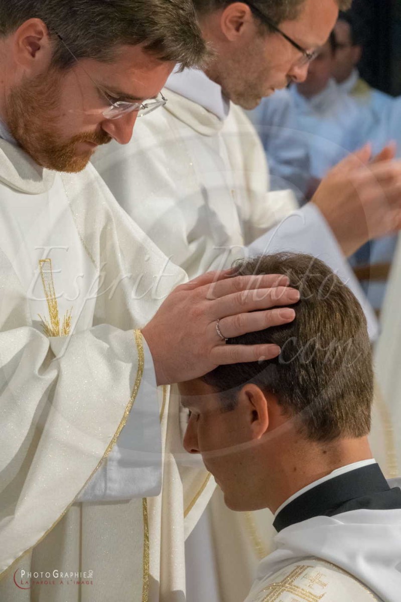 Nom de l'image : 180624-172234_S1085022_c_PhotoGraphie.Pro — Description :  S1085022