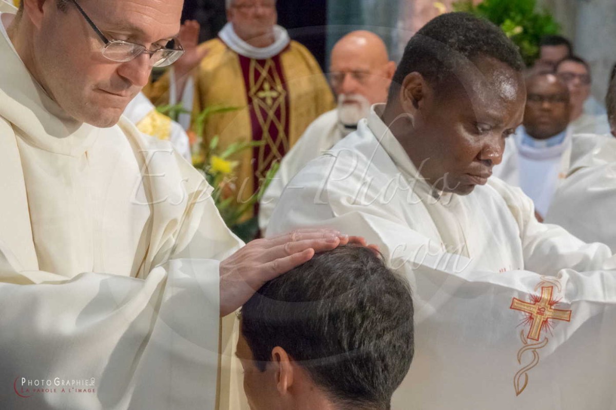 Nom de l'image : 180624-172301_S1085029_c_PhotoGraphie.Pro — Description :  S1085029