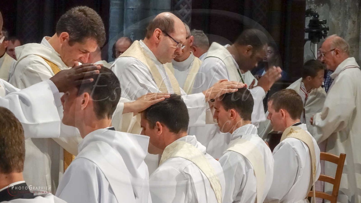 Nom de l'image : 180624-172500_S1085063_c_PhotoGraphie.Pro — Description :  S1085063