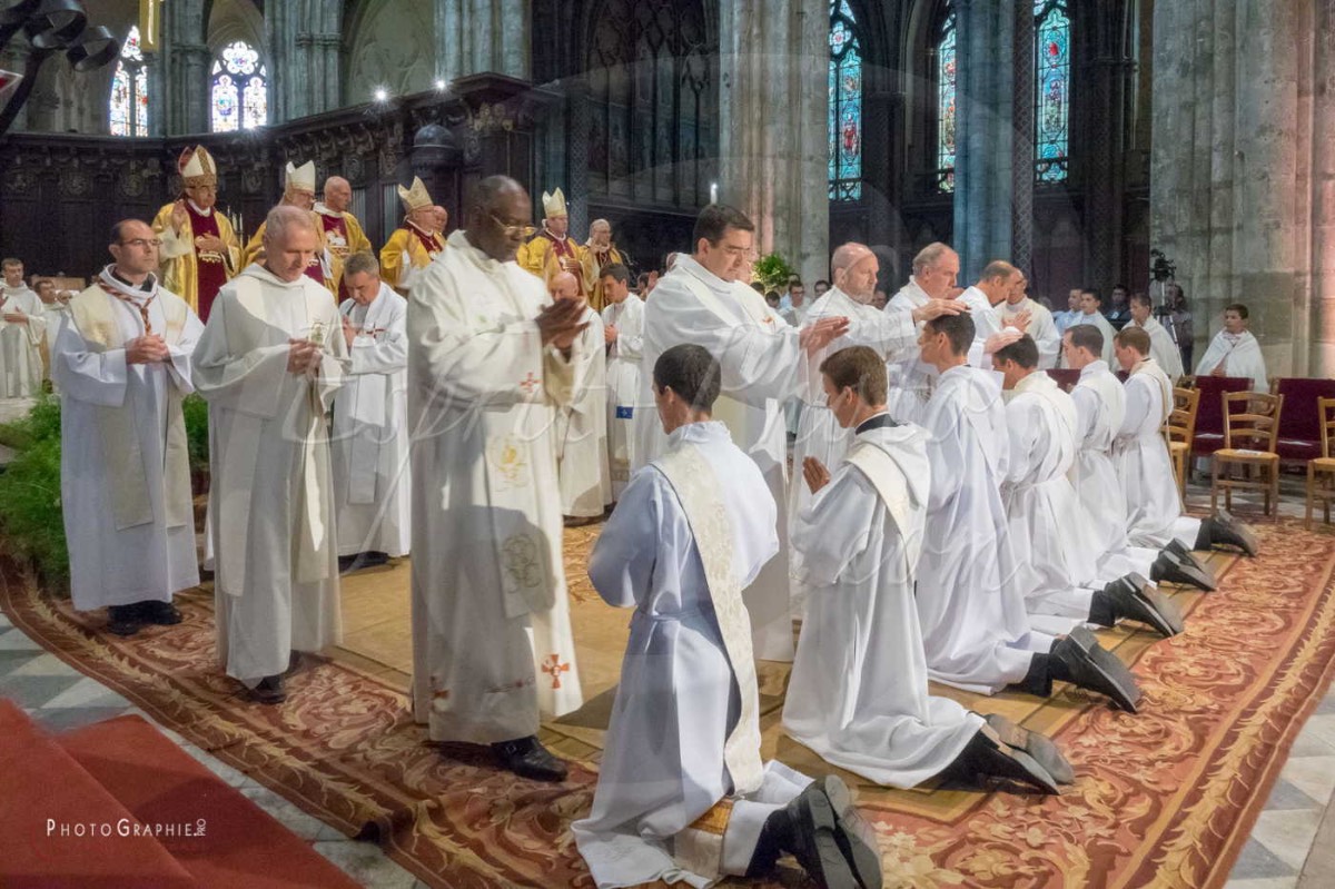 Nom de l'image : 180624-172548_S1085076_c_PhotoGraphie.Pro — Description :  S1085076