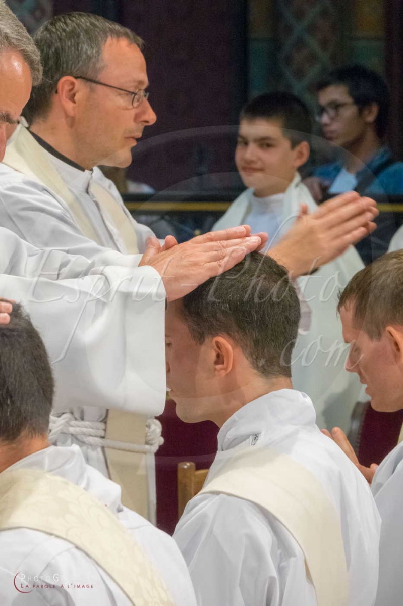 Nom de l'image : 180624-172653_S1085096_c_PhotoGraphie.Pro — Description :  S1085096