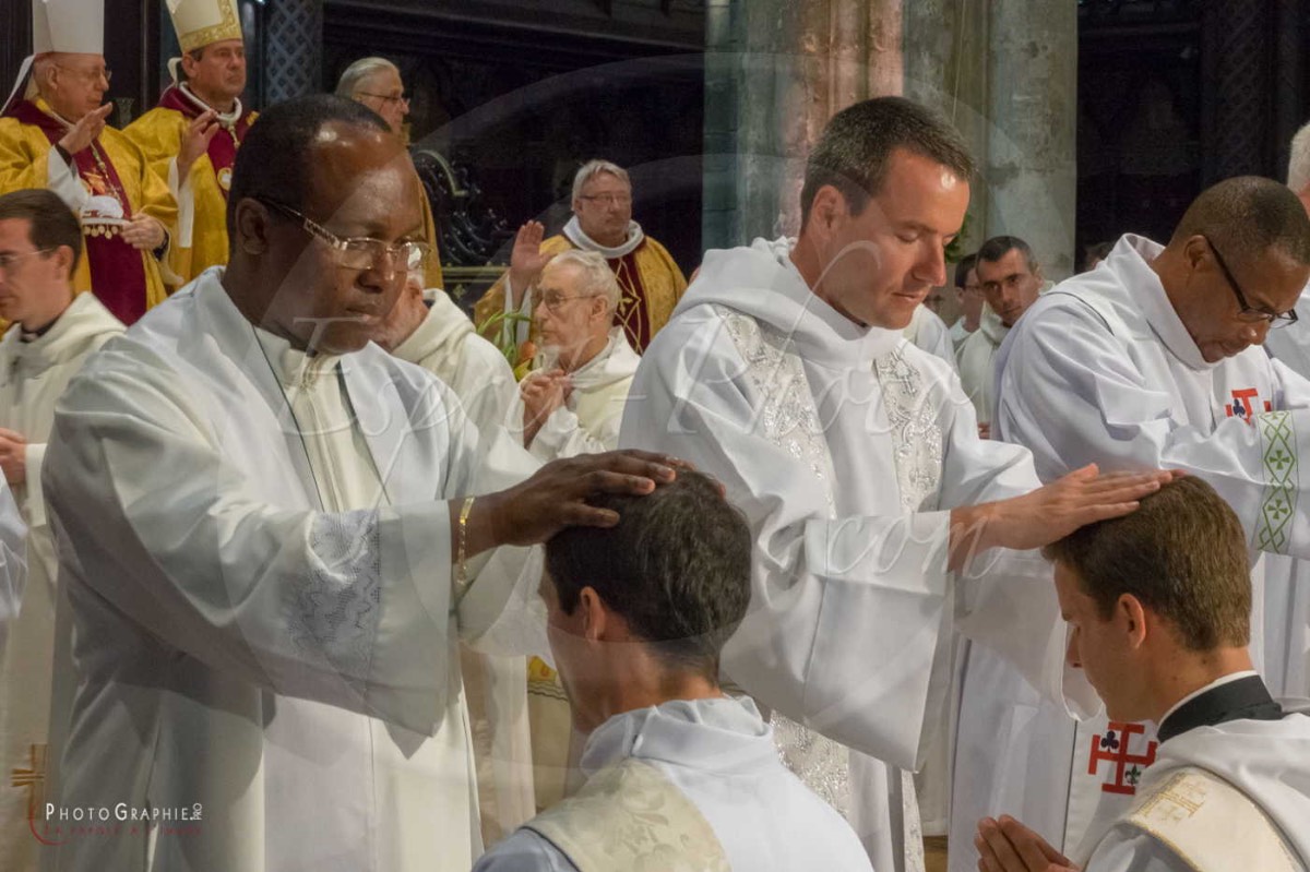 Nom de l'image : 180624-172741_S1085107_c_PhotoGraphie.Pro — Description :  S1085107