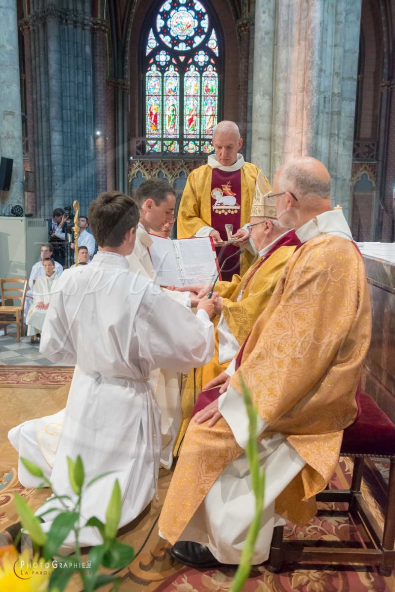 Nom de l'image : 180624-174447_D8e139717_c_PhotoGraphie.Pro — Description :  D8e139717