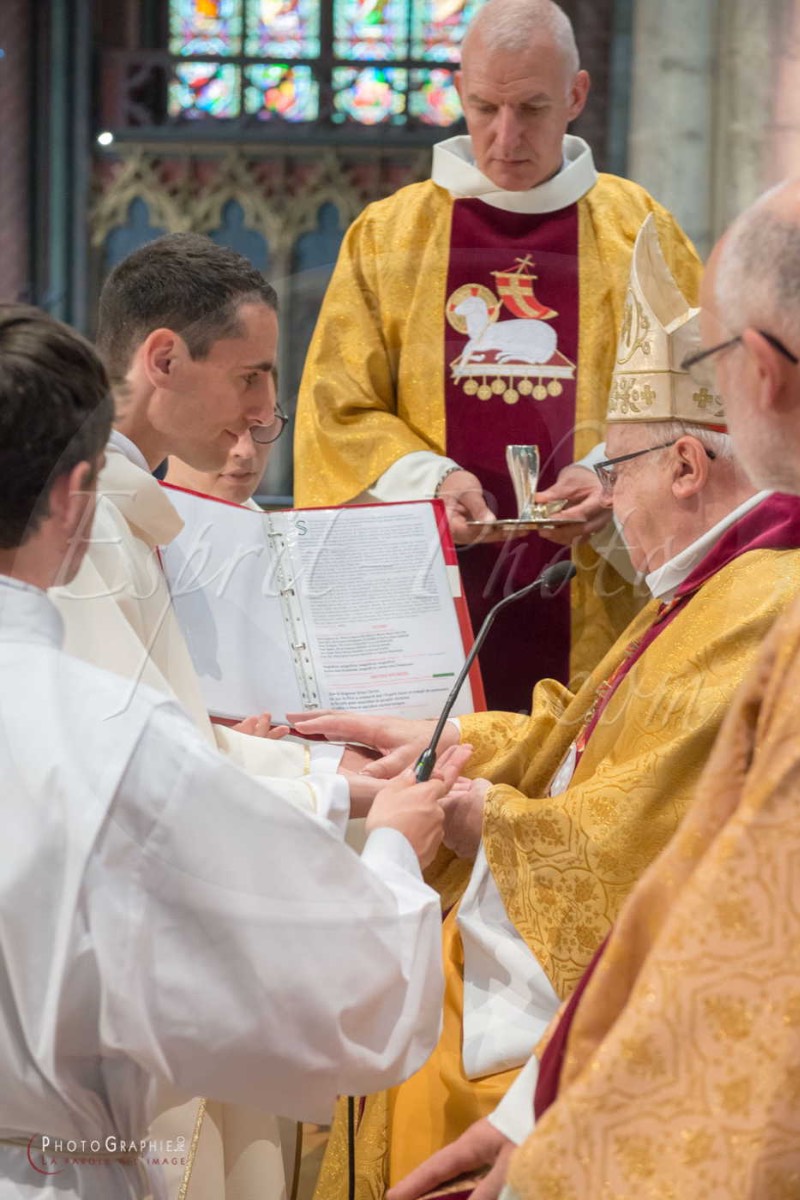 Nom de l'image : 180624-174449_D8e139719_c_PhotoGraphie.Pro — Description :  D8e139719