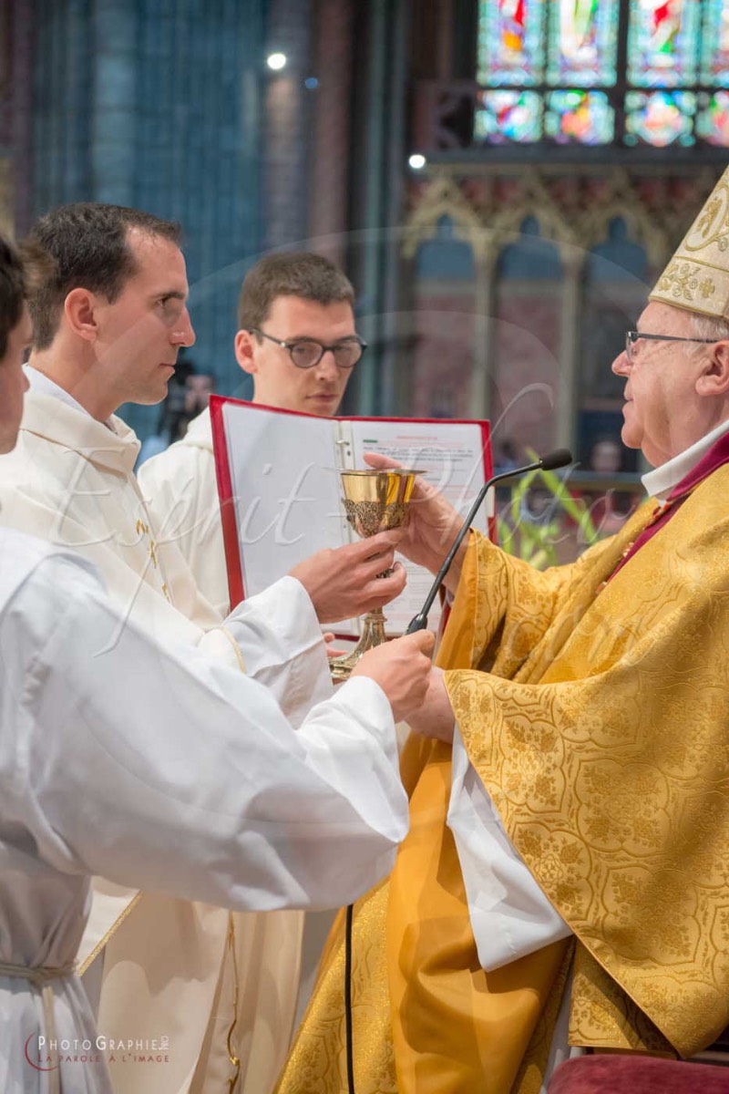 Nom de l'image : 180624-174908_D8e139782_c_PhotoGraphie.Pro — Description :  D8e139782