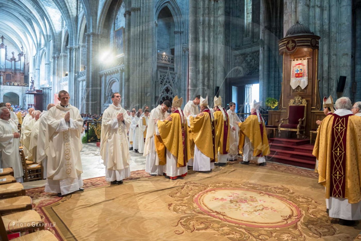 Nom de l'image : 180624-175034_D8e139817_c_PhotoGraphie.Pro — Description :  D8e139817