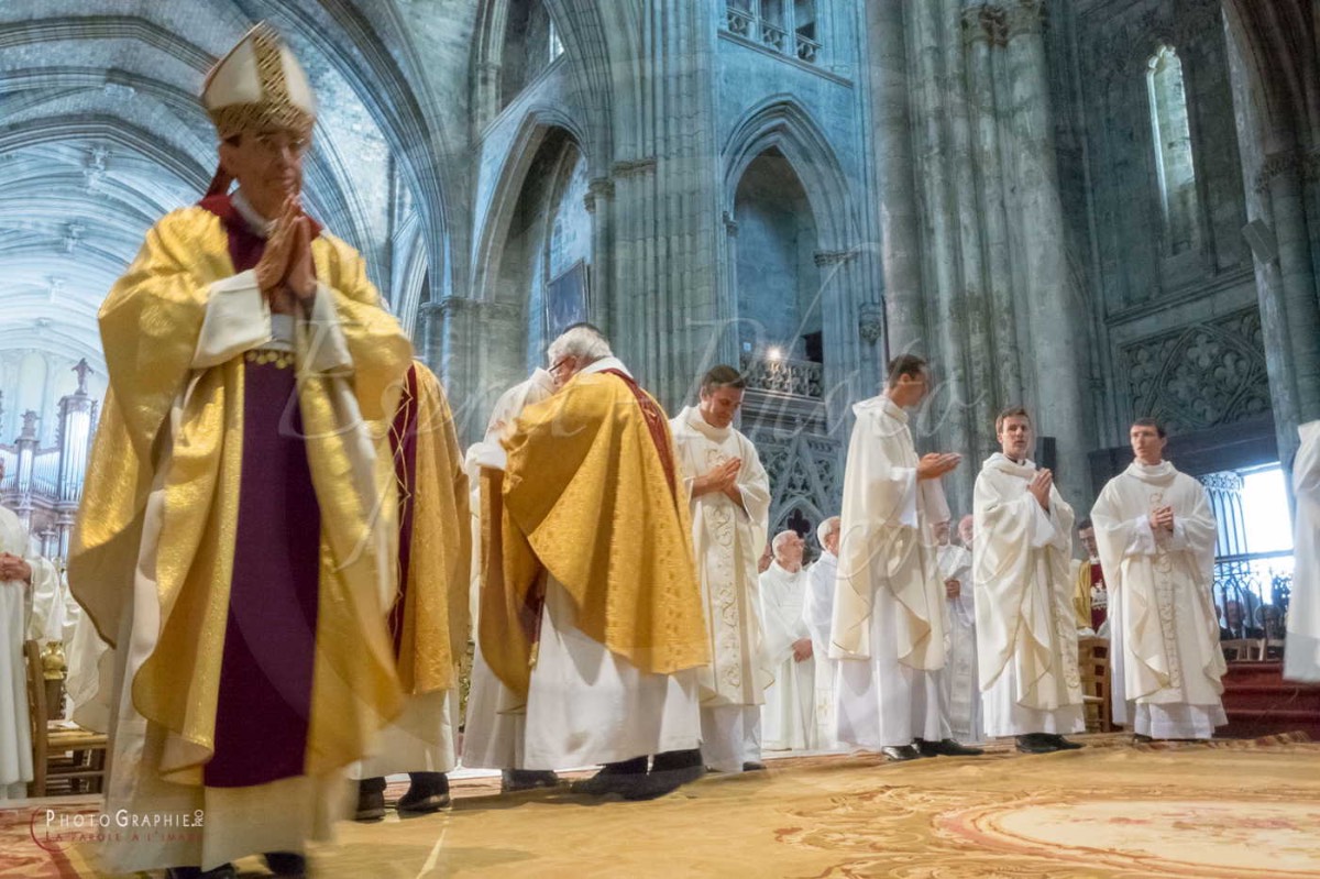 Nom de l'image : 180624-175055_S1085223_c_PhotoGraphie.Pro — Description :  S1085223